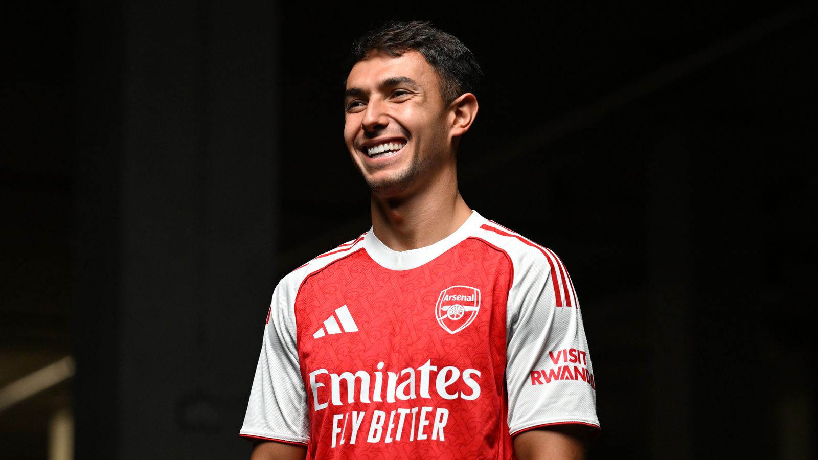 Arsenal mùa giải 2025/26: Viktor Gyokeres và tham vọng chinh phục Ngoại hạng Anh
