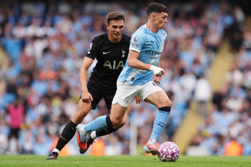 Guardiola mong muốn Foden lấy lại niềm vui trên sân cỏ